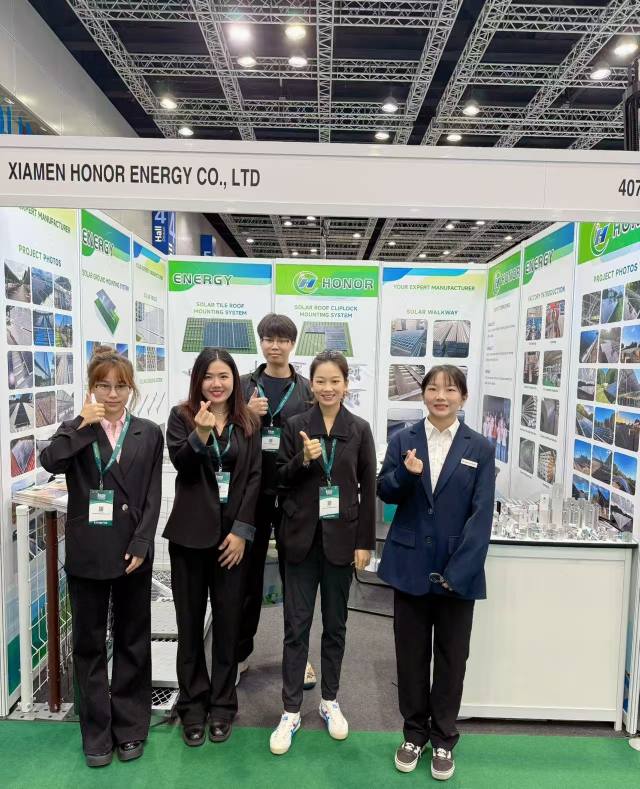 Chúng tôi đang ở IGEM! Chúng tôi đang ở IGEM!