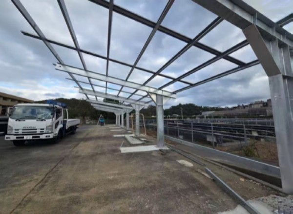 Năng lượng danh dự: Xác định lại khả năng vô hạn của các bãi đậu xe năng lượng mặt trời